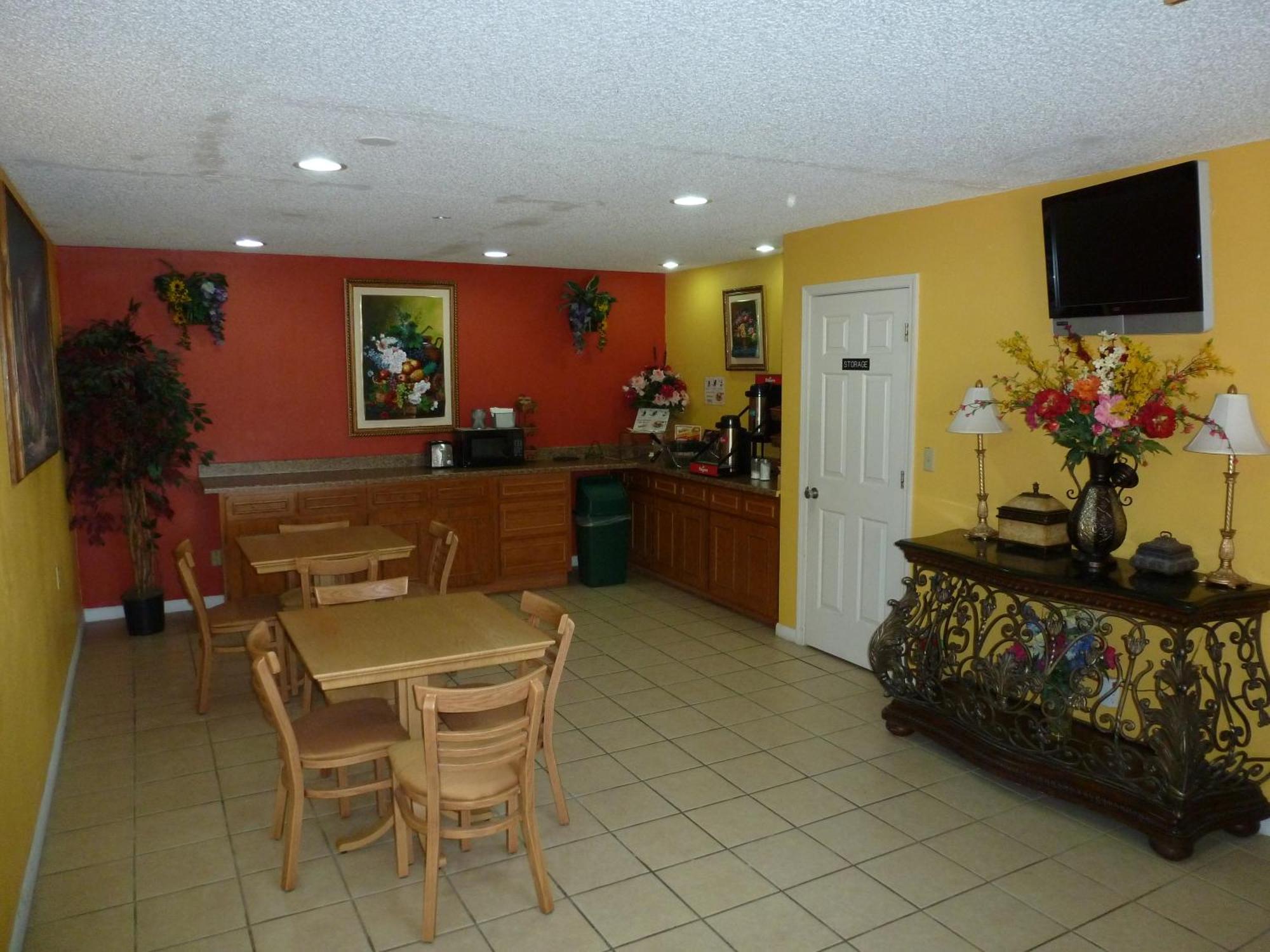 Redwood Inn - White Hall Extérieur photo