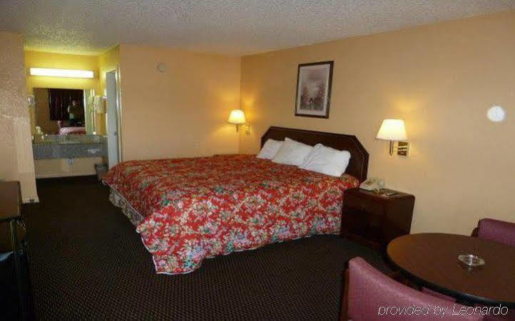 Redwood Inn - White Hall Extérieur photo